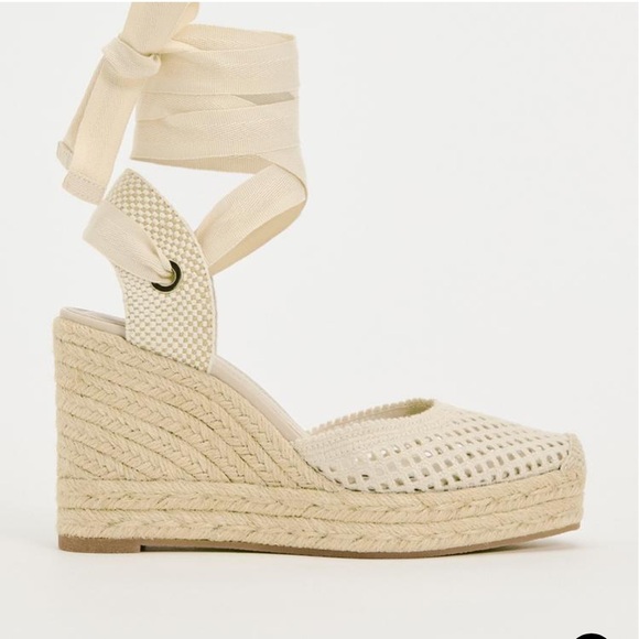 Zara Crochet Wedges Size 39/8 US EUC worn 1x - Picture 5 of 7